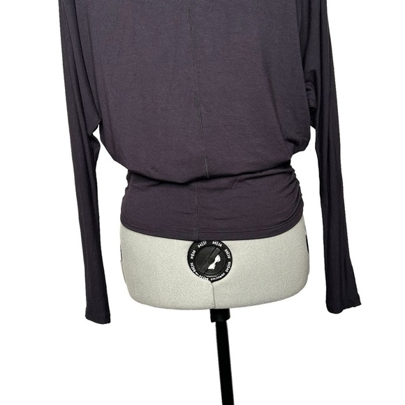 Worth New York Dark Blue Jersey Knit Bat Wing Ruched Top Sz P (Oversized) - Picture 6 of 15